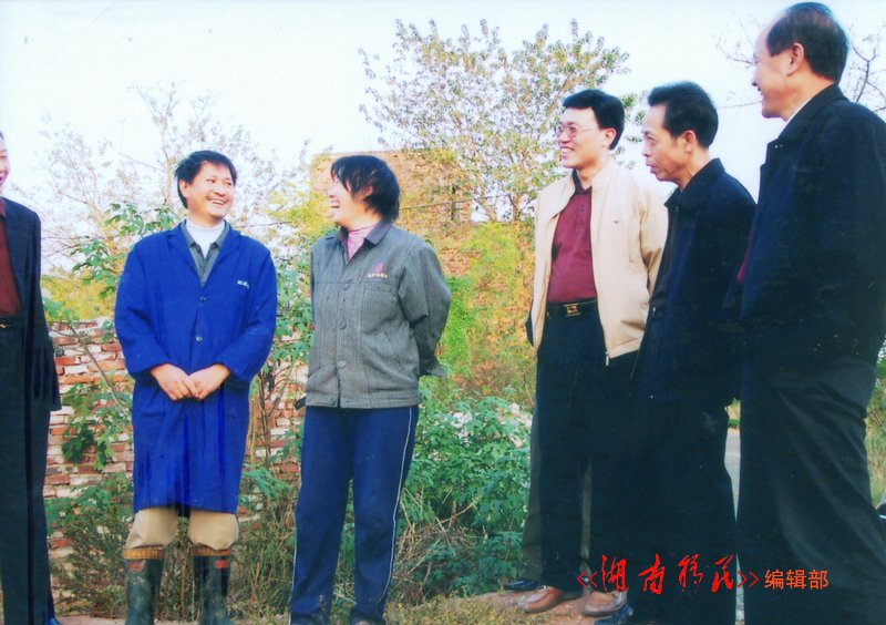 省移民局副局长吕祚亚在三峡移民安置区检查指导工作